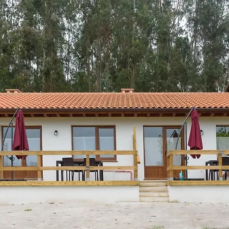 Apartamentos Rurales Las Garzas De Oyambre San Vicente De La Barquera Exterior photo