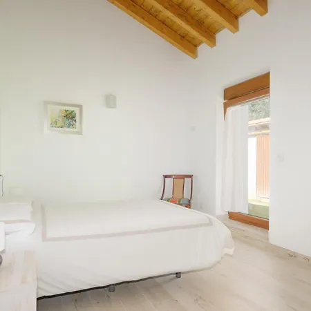 Apartamentos Rurales Las Garzas De Oyambre San Vicente De La Barquera Room photo